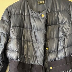 IDDI( England) Collarless Blue Puffer Jacket with Gild Accents